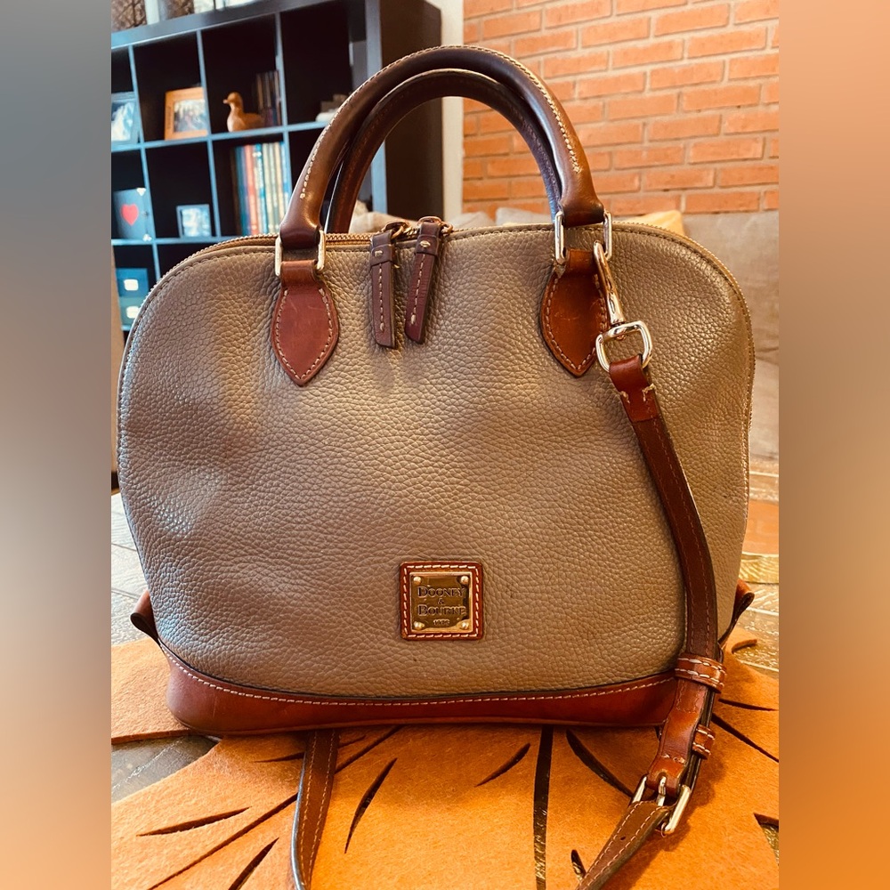 Dooney & Bourke Pebble Leather Satchel❤️
